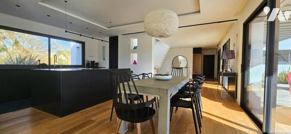 � vendre  Maison B�nodet (29950)