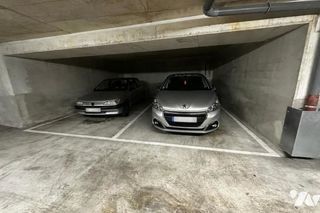  Parking / Garage � vendre 