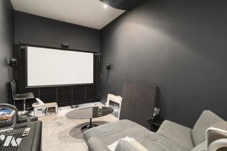  Appartement � vendre 5 pi�ces 242 m�