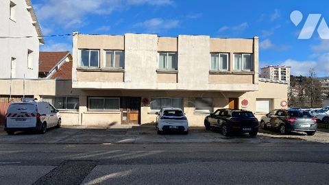B&acirc;timent &agrave; usage de bureaux avec parking situ&eacute; au centre ville de PONTARLIER 282840 25300 Pontarlier