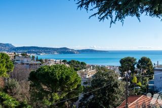  Maison � vendre 5 pi�ces 593 m�