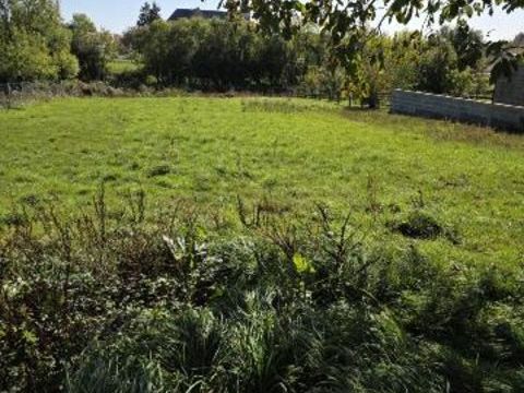 GRANGE &Agrave; R&Eacute;NOVER � TERRAIN CONSTRUCTIBLE 1 767 m&sup2; � LA SALLE-AUBRY 74080 49110 Montrevault-sur-�vre