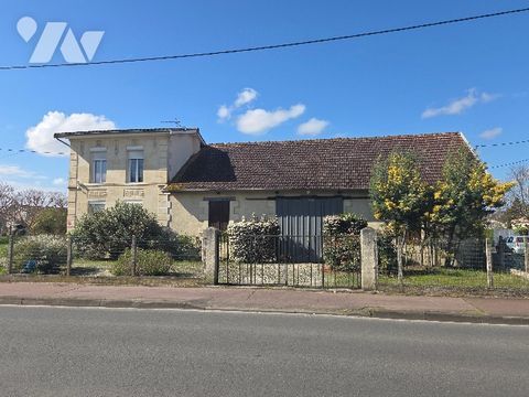   ENSEMBLE IMMOBILIER � LIBRE Compos� d'une maison d'habitation et de 5 d�pendances. Maison - 4 pi�ce(s) - 123 m�