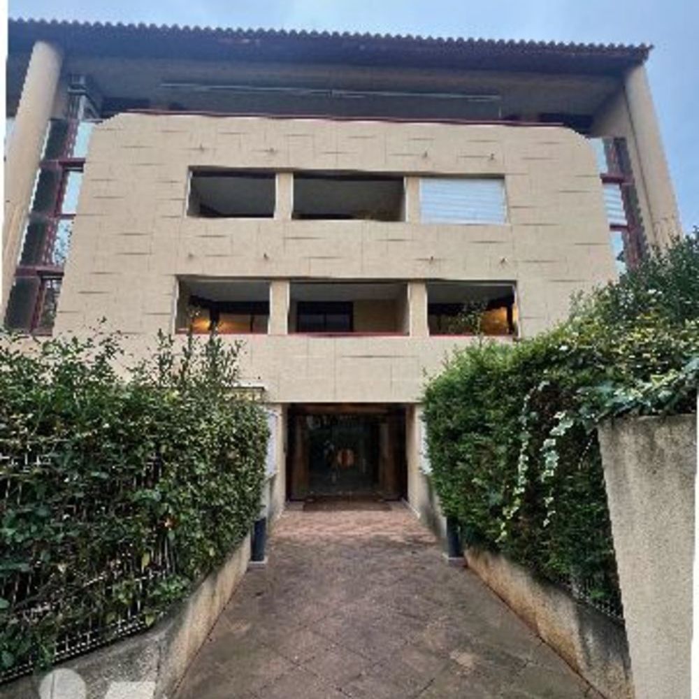 � vendre  Appartement Aix-en-Provence (13100)