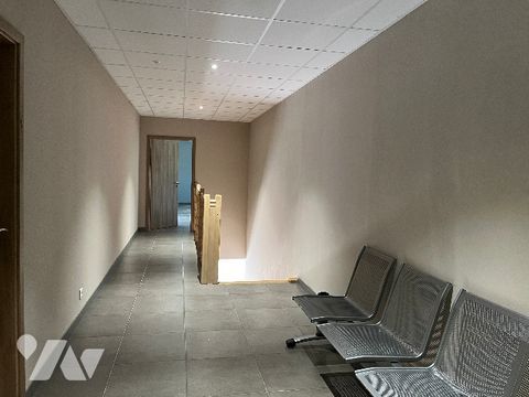 Immeuble de rapport (bureaux et entrep&ocirc;ts) 998400 59570 Bavay