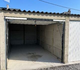  Parking / Garage � louer 