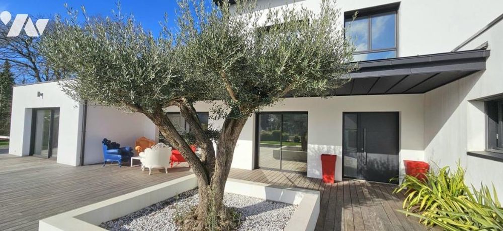 � vendre  Maison B�nodet (29950)