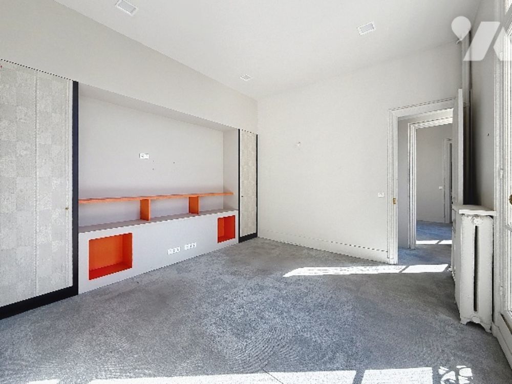 � vendre  Appartement Paris 8