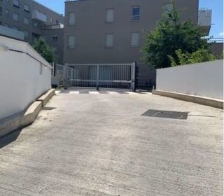  Parking / Garage � louer 12 m�