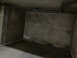  Parking / Garage � vendre 24 m�