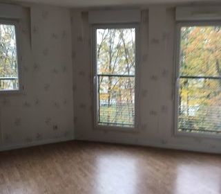 Location Appartement 2 pièces standing Chantilly accès Paris par RER Chantilly