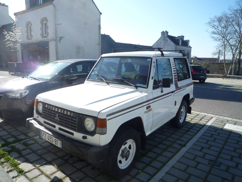 Mitsubishi Pajero 2.5 Tbo D Court Tol&eacute; 1988 occasion Arradon 56610