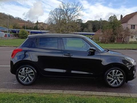 Suzuki Swift 1.2 Dualjet Hybrid Pack 2023 occasion Saint-C&eacute;r&eacute; 46400