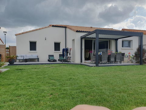   Magnifique Maison Neuve (2024) ? La Copechagni�re 107m2 Maison - 5 pi�ce(s) - 107 m�