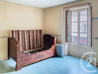  Immeuble � vendre 182 m�