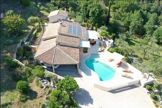  Villa � vendre 6 pi�ces 240 m�