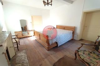  Maison � vendre 8 pi�ces 220 m�