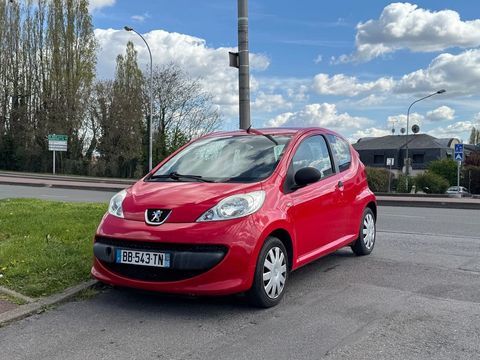 Peugeot 107 1.0e 12V 68ch BLUE LION Urban 2008 occasion Cr&eacute;teil 94000