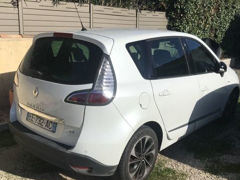 Renault Sc&eacute;nic III BOSE 2016 occasion Saint-Andiol 13670