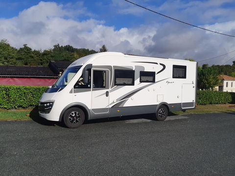 MOBILVETTA Camping car 2016 occasion Brest 29200