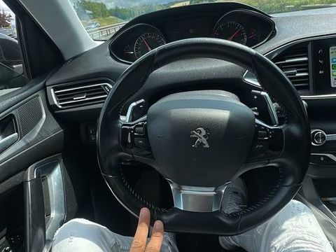 Peugeot 308 BlueHDi 130ch S&S EAT8 Active 2018 occasion Vernouillet 28500