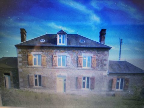   MAISON DE CARACTERE A RENOVER Maison - 3/4 pi�ce(s) - 120 m�