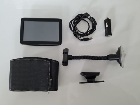 Pi&egrave;ces et &eacute;quipements Voiture Pi&egrave;ces et &eacute;quipements Voiture  occasion Moffans-et-Vacheresse 70200