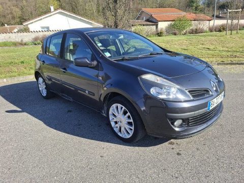 Renault Clio III RENAULT CLIO 1.5 DCI 106CV CONFORT EXPRESSION PACK CLIM 2004 occasion Feyzin 69320