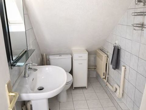   studio meubl� mansard� Appartement - 1 pi�ce(s) - 17 m�