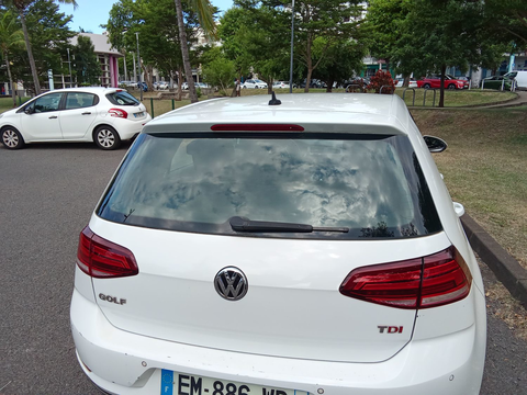 Volkswagen Golf Passat 1.6 TDI 120 BMT DSG7 Connect 2017 occasion Saint-Denis 97400