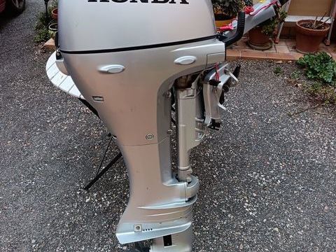 Moteurs de bateaux Moteurs de bateaux 2021 occasion Narbonne 11100