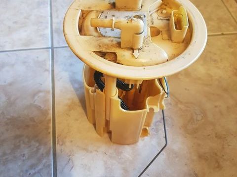 Pi&egrave;ces et &eacute;quipements Voiture Pi&egrave;ces et &eacute;quipements Voiture  occasion Mouans-Sartoux 06370