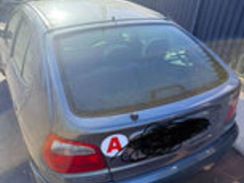M&eacute;gane 1.6i 16V Fairway A 2002 occasion 93130 Noisy-le-Sec