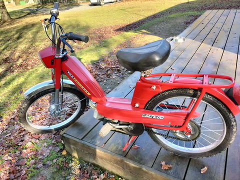 PEUGEOT Cyclomoteur 1974 occasion Sac&eacute; 53470