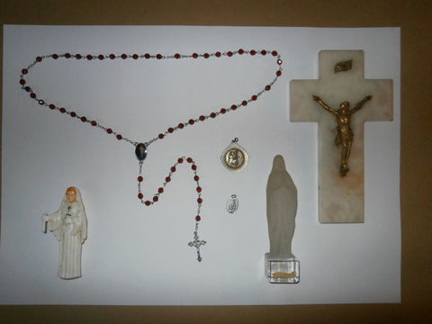 Chapelets et autres objets 0 Bonni�res-sur-Seine (78)