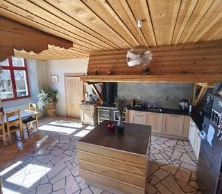  Maison � vendre 15 + pi�ces 220 m�