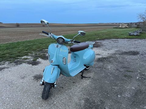 Scooter DIVERS 2025 occasion Saint-Apollinaire 21850