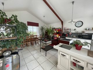  Maison � vendre 8 pi�ces 360 m�