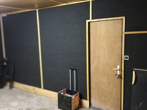   local stockage s�curis� Atelier - 1 pi�ce(s) - 24 m�