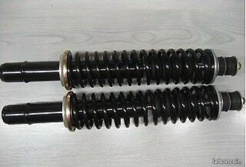 Pi&egrave;ces et &eacute;quipements Moto - Scooter - Quad Pi&egrave;ces et &eacute;quipements Moto - Scooter - Quad  occasion Saint-Geni&egrave;s-de-Comolas 30150