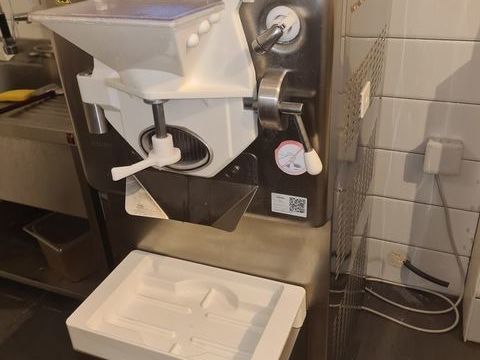 Matériel professionne Glacier (Vitrine, turbine ..) 1 34340 Marseillan plage