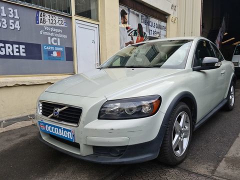 Volvo C30 2.0D 136 Momentum Powershift A 2008 occasion Vernouillet 78540