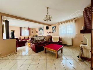  Maison � vendre 10 pi�ces 345 m�