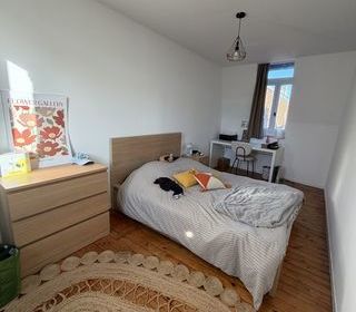  Appartement à louer 3/4 pièces 50 m² Arras