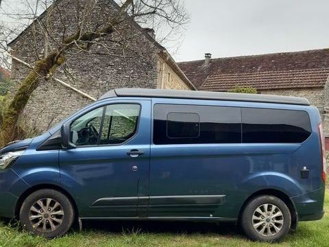 Van am&eacute;nag&eacute; Van am&eacute;nag&eacute; 2022 occasion Sainte-Orse 24210