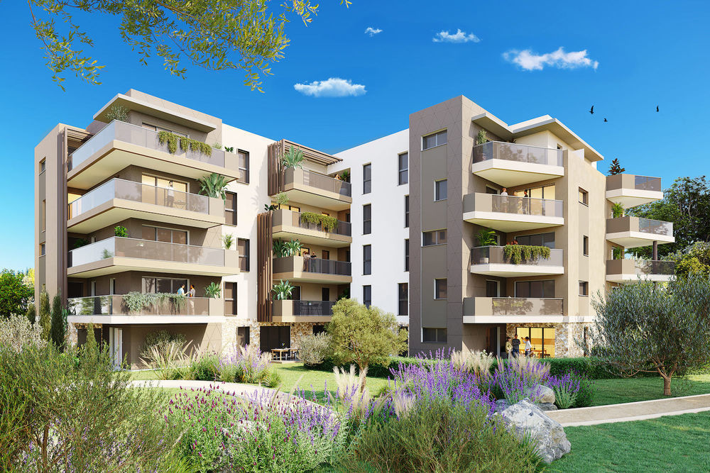   Antibes (06600)
