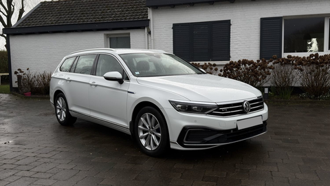 Volkswagen Passat SW 1.4 TSI Hybride Rechargeable DSG6 GTE Business 2020 occasion Lille 59000