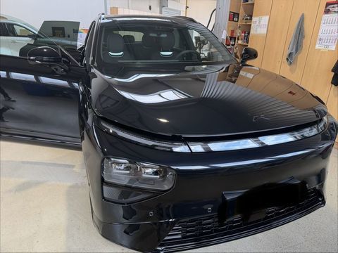 Xpeng G9 Grand Autonomie (8 CV) 2025 occasion Saint-M&eacute;dard-d'Aunis 17220