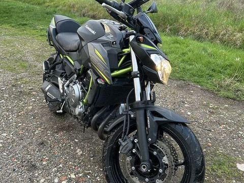 Moto KAWASAKI 2019 occasion Cudos 33430