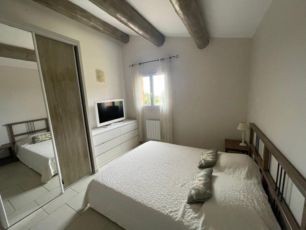 � vendre  Villa Saint-Julien (83560)